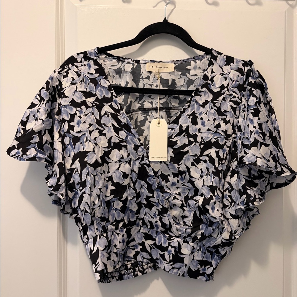 Together NWT Purple Floral Blouse - Small